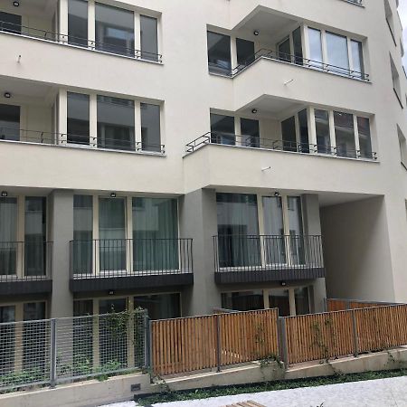 Terrace Apartment Prag Exteriör bild