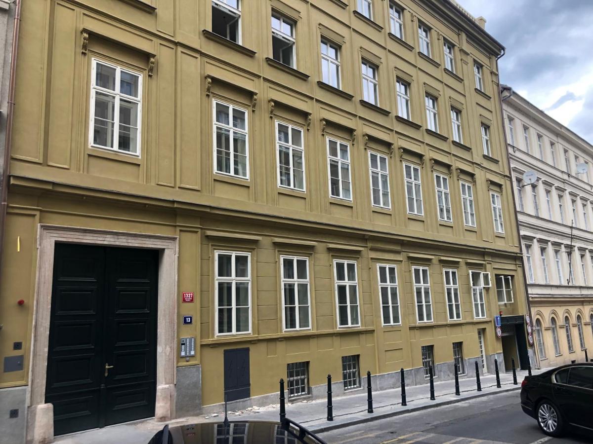 Terrace Apartment Prag Exteriör bild